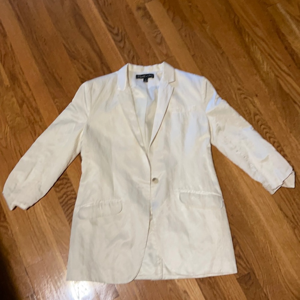 Blazer jacket with ruching button sleeves